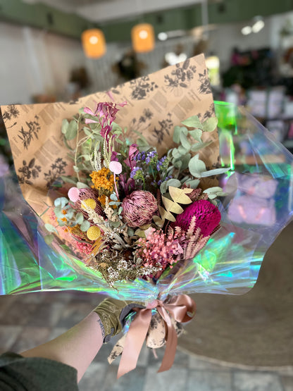 Dried Forever Flowering - DRIED/PRESERVED flower Bouquets